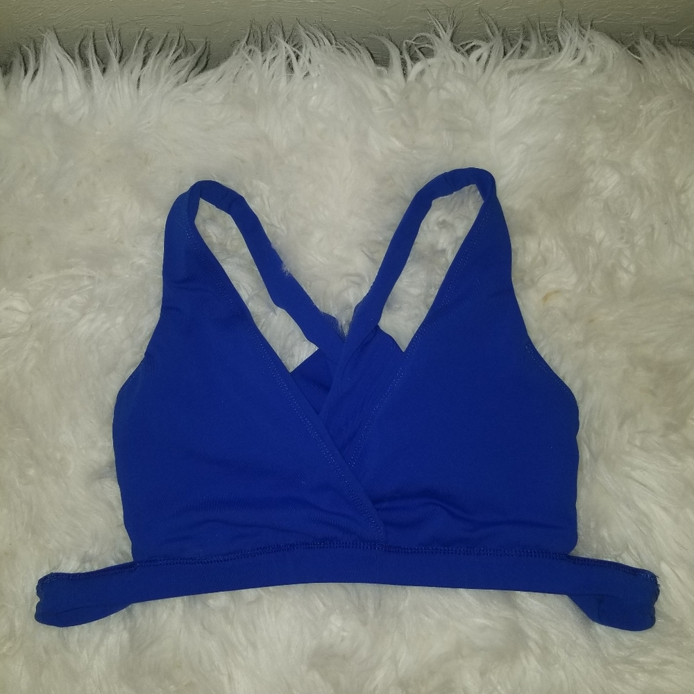 Fabletics Strappy Sexy Sports bra- very open